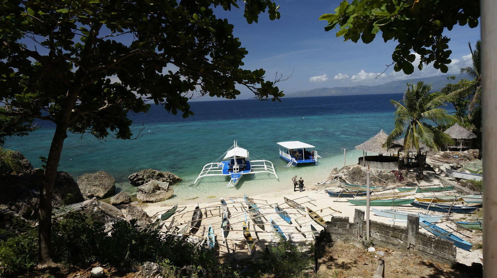 Coco White Beach Resort Bohol Extérieur photo